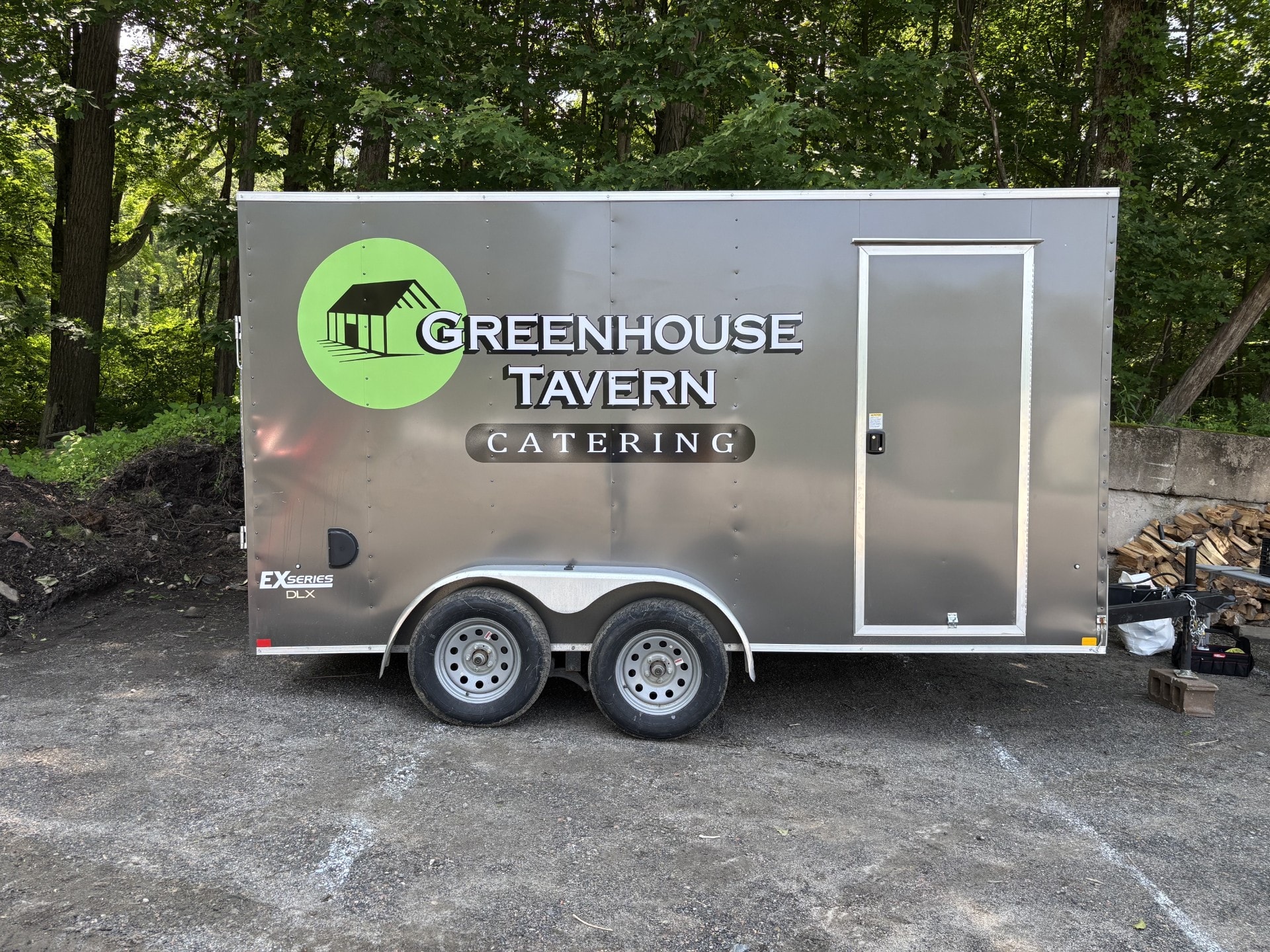 Electrical contractor truck lettering